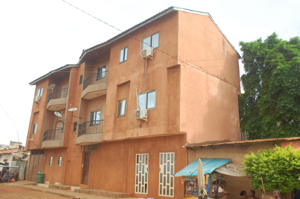 locations appartements meubles et vehicules porto-Novo